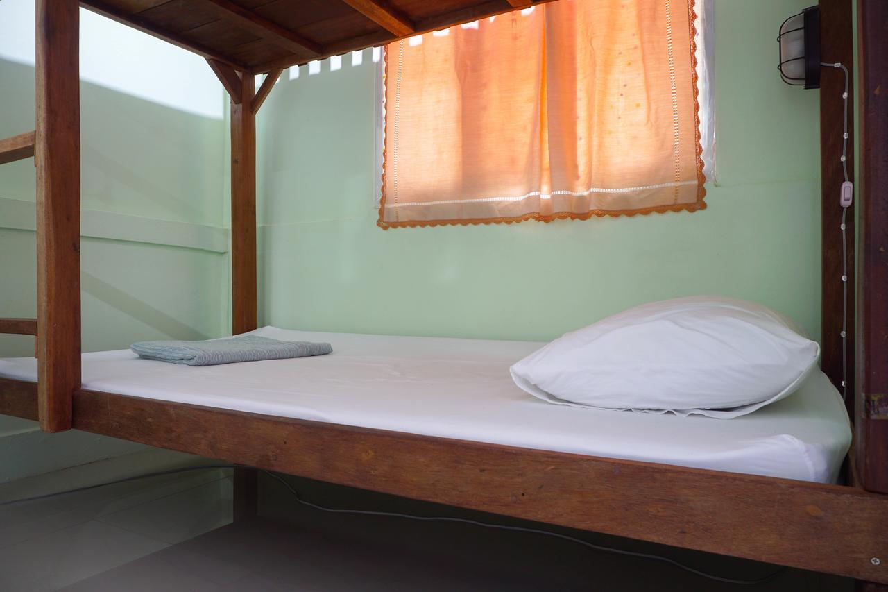 Zleep63 Hostel Bangkok Exterior photo