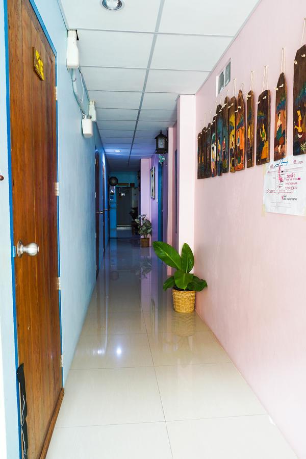 Zleep63 Hostel Bangkok Exterior photo