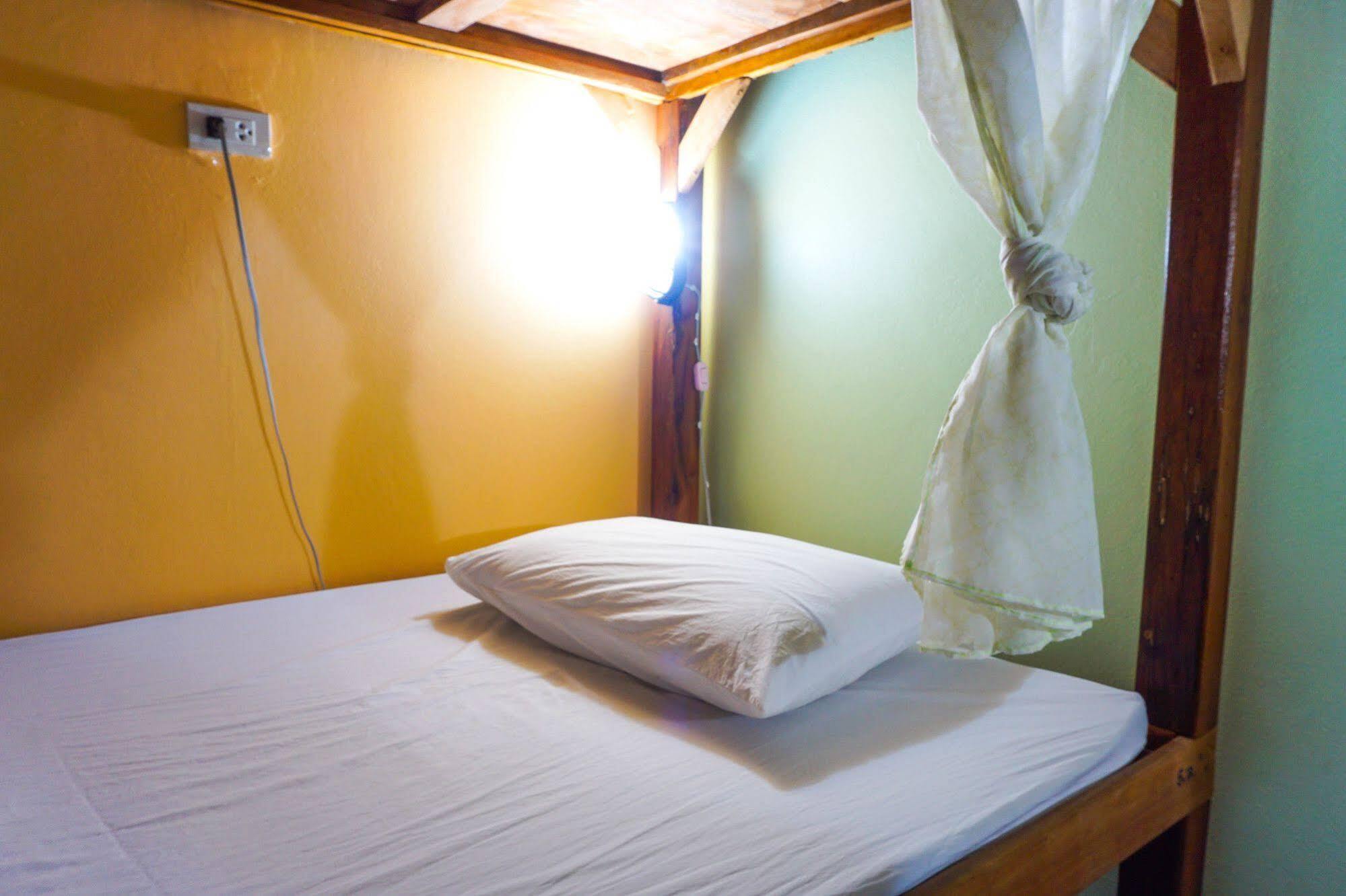 Zleep63 Hostel Bangkok Exterior photo
